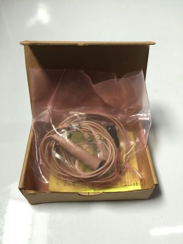 Motorola ZMN6031A 3 Wire Covert Surveillance Earpiece Kit Beige in original box