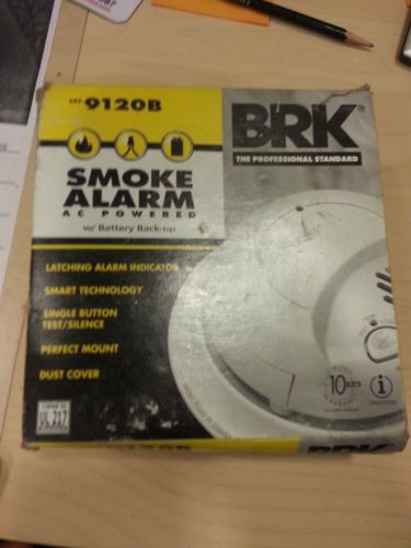 BRK 9120B 115VAC smoke alarm with battery back-up, NEW IN BOX
