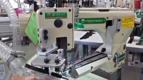Flatlock sewing machine (100hrs total usage) for sale