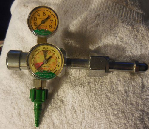 Mada Oxygen Regulator 1333 (2-8 LPM), yoke with 2 gauges gage,medical