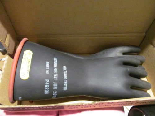 New salisbury e214rb/10 electrical gloves class 2 size 10 natural rubber for sale