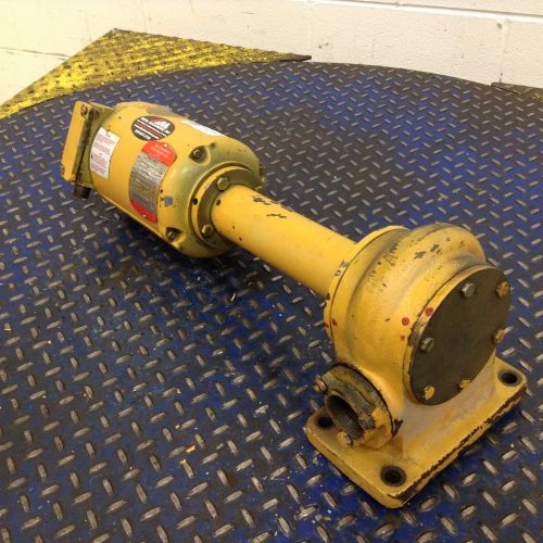 Gusher coolant pump 11022-xlong used #75057 for sale