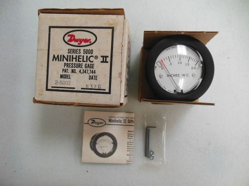 Dwyer Minihelic II Series 5000 Pressure Gauge Model No. 2-5002 0-2 w.c.
