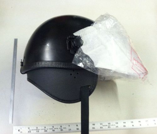 Police issue riot helmet medium model c-3 with face shield  f1715 for sale