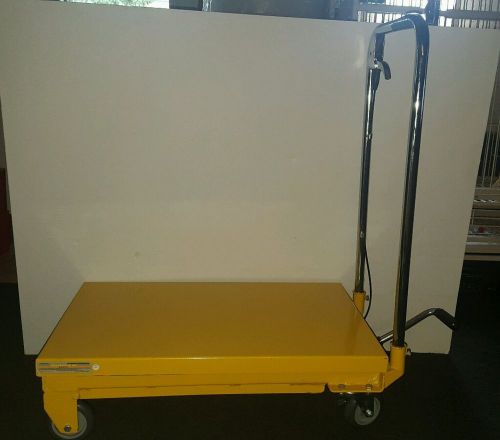 Central Hydraulic 500 lb Lift Table