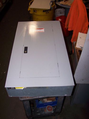 Ge 225 amp main breaker panelboard 208y/120 vac 3? 30 circuit w/ 225 amp main for sale