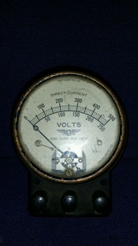 ANTIQUE JEWELL ALTERNATING DIRRECT CURRENT VOLTS METER.