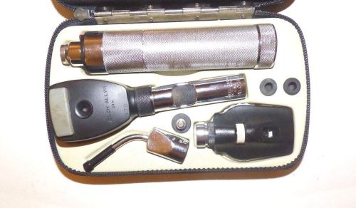 WA Welch Allyn Kit Halogen 18100 Set Case Opthalmoscope 11610