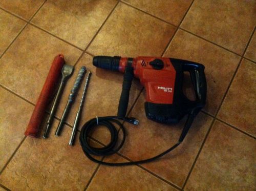 Hilti te 60 hammer drill with bits and chisel for sale