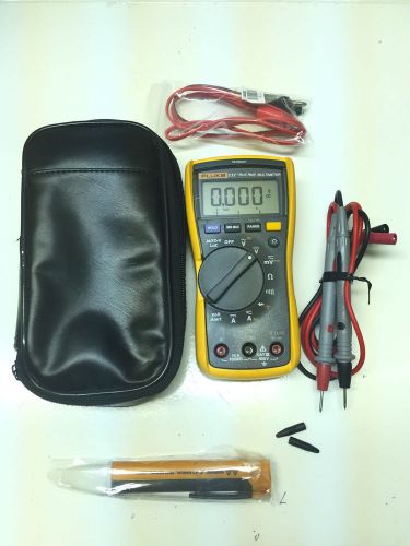 Fluke 117 trms multimeter + storage case + more sn:25400832 must see! tp#214491 for sale