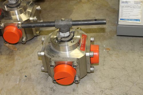 New wocester 316ss 3 way stainless ball valve  2&#034; class 300 for sale