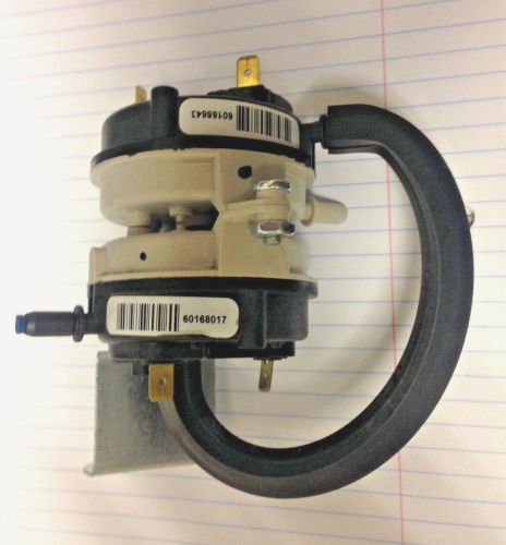 Trane SWT02979, BA20149, DUAL PRESSURE SWITCH, 28 VA PILOT DUTY 24 VAC, 125