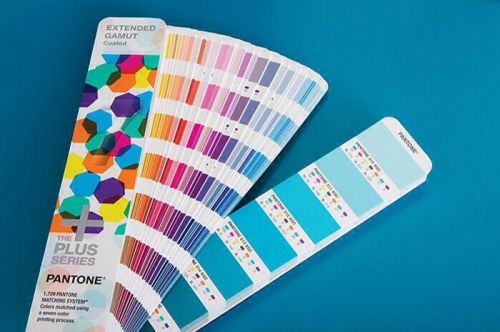 NEW Pantone Plus Series GG7000 Extended Gamut Coated