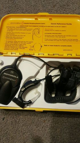 Motorola NTN8819B CommPort Ear Microphone System w/ Palm PTT XTS MTX MT Radios
