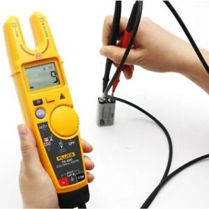 Fluke T6-600 Voltage Clamp Meter Digital Current Electrical Tester W/ Soft Case