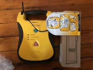 LIFELINE DEFIBTECH-BUNDLE PACKAGE DELUXE-RECERT