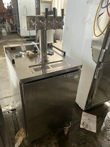 Beverage Air DZ24-1-S-138 Dual Zone Kegerator Beer Dispenser - Stainless Steel