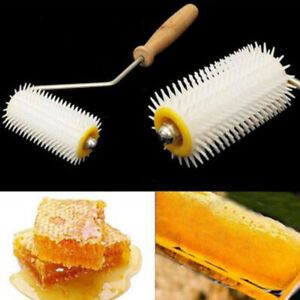Bee Honey Extracting Uncapping Needle Roller Plastic Beekeeping Comb Tools  C