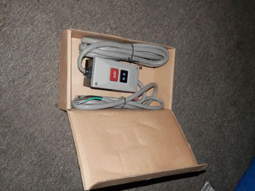 NIB marshal circuit breaker on / off switch 3 PHASE 220- 240v  60hz 1.5 hp  5.5a