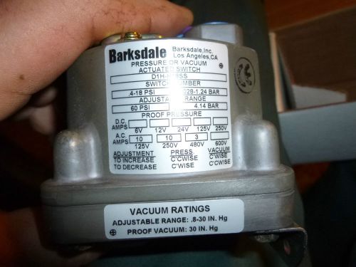 BARKSDALE D1-H18SS PRESSURE OR VACUUM ACTUATED SWITCH