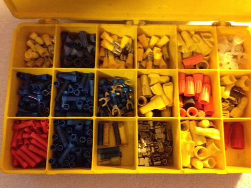 Yellow Jacket Assorted Wire Connectors -approx 550 Pcs