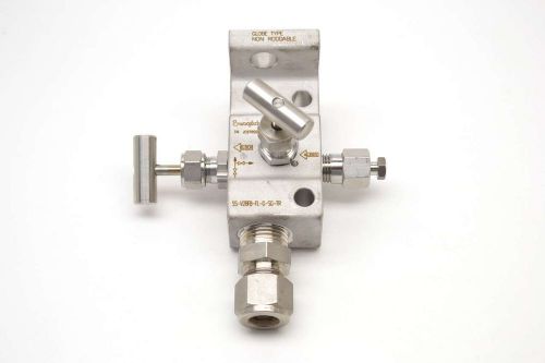 Swagelok ss-v2bf8-fl-g-sg-tr 1/2 in npt manifold 2-valve transmitter b480014 for sale