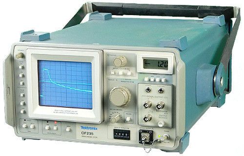 Tektronix of235 optical time domain reflectometer 1300nm/1550nm with option 22 for sale