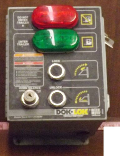 1 USED RITE HITE 54025 DOK-LOK VEHICLE RESTRAINT CONTROL BOX