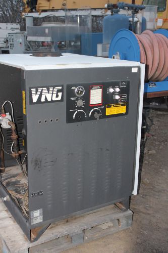 Landa steam cleaner pressure washer 2201 hrs vng 4-20021b/r 2000psi 320,000 btu for sale