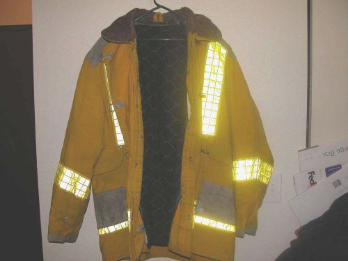 JANESVILLE LION FIREFIGHTER BUNKER COAT TURN OUT GORE TEX FULLY LINED 42-35 NICE