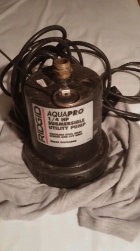 Ridgid 1/4 hp submersible utility pump tp-250 for sale