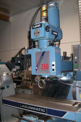 Lagunmatic 250 cnc vertical mill, with dynapath delta 40 control, power draw bar for sale