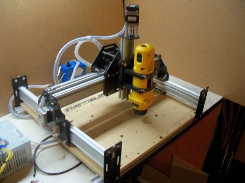 Shapeoko 2 Fully Assembled / Everything Pictured Is Included / Awesome Machine !