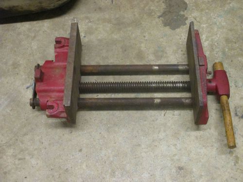 Craftsman large wood workers vise 10&#034; x 4&#034; jaws 12 1/4&#034; jaw opening   391-5195