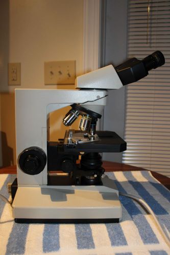Nikon Labophot Binocular Microscope with 4 Plan objectives