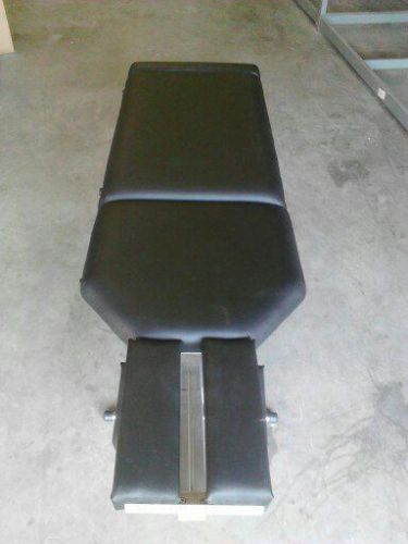 Deluxe portable chiropractic table - black for sale
