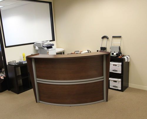Curved reception desk–ofm&#039;s marque single-unit reception station great condition for sale