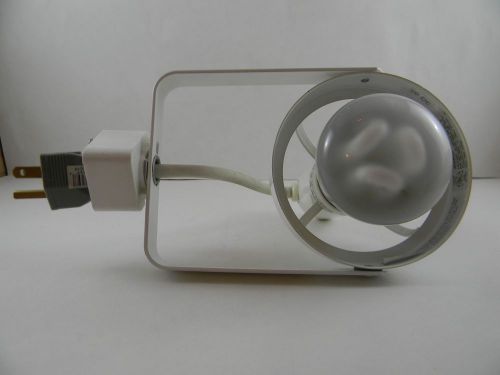 Contech track lighting ctl 2830 plug in spot lights for sale