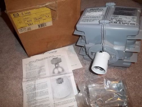 Lot of 2 Hubbell 400W SuperBay Ballast Housing CAT. BL-A400H8-WH