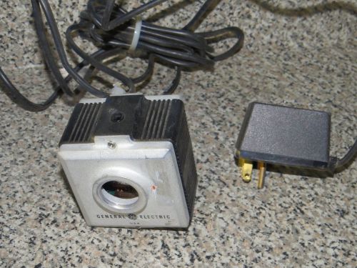 GE GENERAL ELECTRIC 4TN2505 CCD CAMERA -w/ some cables -  c