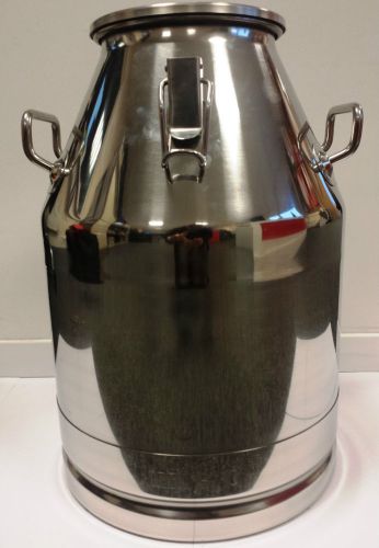 30l stainless steel milk bucket, milking can, dump bucket with ss lid. ? 125+vat for sale