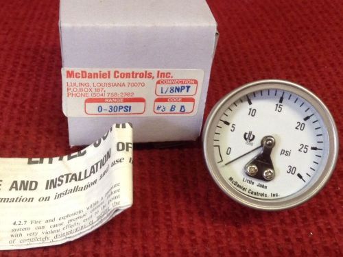 Mcdaniel controls - code #r3 bd - little john gauge - 0-30 psi, 1/8&#034; npt - new for sale