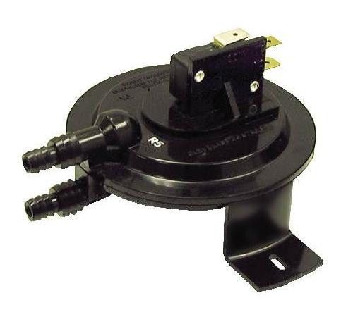 Cleveland Controls Universal  RSS-495-210 Air Pressure Sensing Switch Kit