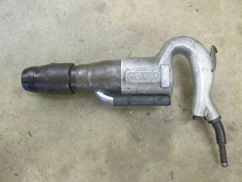 Honsa simplate valve pneumatic chipping hammer Model HTC41.1R 2820  .680 shank