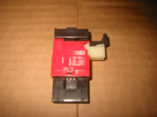 PORTER  CABLE  ROCKWELL  PART  864931  SWITCH  NEW