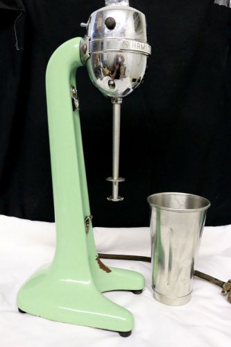 Vintage 40s 50s Hamilton Beach Model 33DM Enameled Jadeite Green Milkshake Mixer
