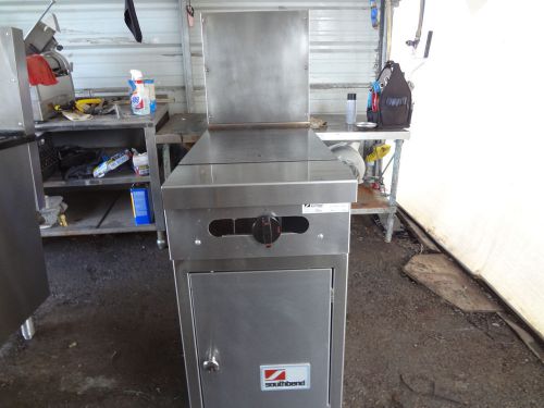 &#034; SOUTHBEND &#034; HEAVY DUTY COMMERCIAL NATURAL GAS FREE STANDING GRIDDLE #199