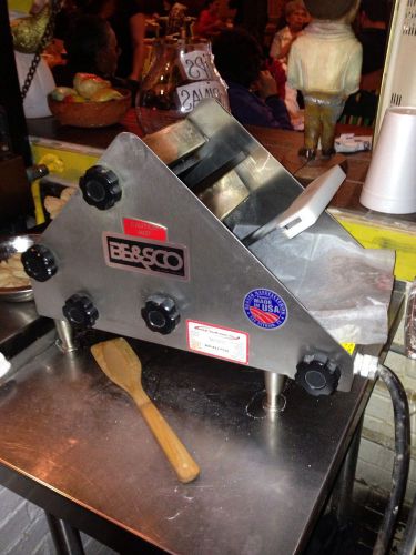 Besco Tortilla Press Machine