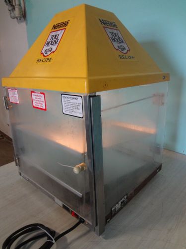 Commercial heated lighted counter top &#034;wisco&#034; display  case/food merchandiser for sale