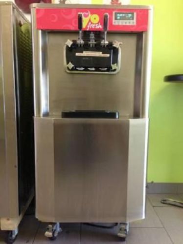 Ice Cream Machine - Frozen Yogurt Machine - Soft Serve - Sorbet - Elvaria 515SA